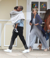 PEOPLE - Jay Z und Beyonce gehen mit Blue Ivy ins Kino