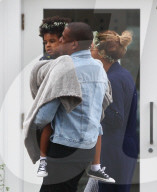 PEOPLE - Jay Z und Beyonce gehen mit Blue Ivy ins Kino