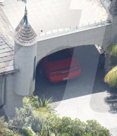 EXKLUSIV - Amber Heard's Dodge steht immer noch in Johnny Depp's Garage