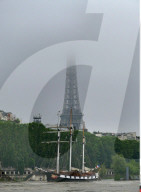 NEWS - Frankreich: Überschwemmungen nach heftigem Regen