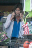EXKLUSIV - Caitlyn Jenner bummelt in Malibu
