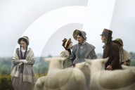 PEOPLE - Rachel Weisz auf dem Set zu "My Cousin Rachel"
