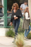 PEOPLE - Caitlyn Jenner bummelt in Malibu
