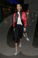 PEOPLE - Gigi Hadid im sportlichen Look in Hollywood unterwegs