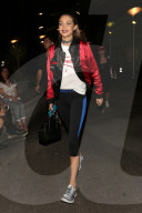 PEOPLE - Gigi Hadid im sportlichen Look in Hollywood unterwegs