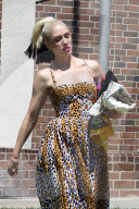 PEOPLE - Leo-Girl: Gwen Stefani die stylische Raubkatze auf dem Spielplatz
