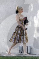 PEOPLE - Leo-Girl: Gwen Stefani die stylische Raubkatze auf dem Spielplatz