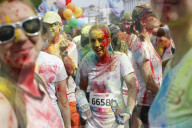 FEATURE - Farbenfroher Color Run in Kiev