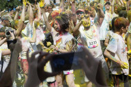 FEATURE - Farbenfroher Color Run in Kiev
