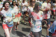 FEATURE - Farbenfroher Color Run in Kiev