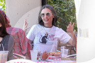 EXKLUSIV - Demi Moore isst mexikanisches Frühstück im Pinches Tacos