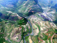 FEATURE - China: Die Guizhou Provinz aus der Vogelschau