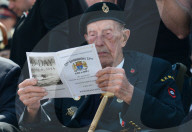 NEWS - Britische Veteranen feiern 72. D-Day in Arromanches