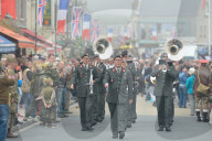 NEWS - Britische Veteranen feiern 72. D-Day in Arromanches