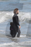 PEOPLE - Sharon Osbourne verbringt den Tag mit Sohn und Enkeltochter am Strand