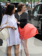 PEOPLE - Lena Dunham hat ihren eigenen Marilyn Monroe Moment