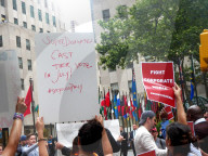 NEWS - USA: 'Rally for Bernie' in New York