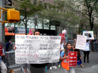 NEWS - USA: 'Rally for Bernie' in New York