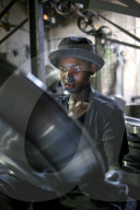 REPORTAGE - Bangladesh: Aluminium Fabrik in Dhaka