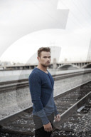 PORTRAIT - Kellen Lutz 