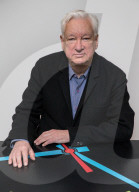 PORTRAIT - Michael Craig-Martin