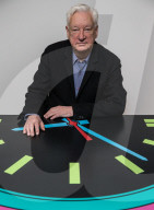 PORTRAIT - Michael Craig-Martin