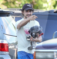 PEOPLE - Nice Style: Shia LaBeouf geht unter die Filmemacher