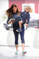 PEOPLE - Jennifer Garner trägt Liebe auf der Brust