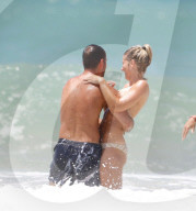 PEOPLE - Rafael Van der Vaart scheint sein Glück in Estavana gefunden zu haben