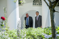 NEWS - Barack Obama empfängt Bernie Sanders im Weissen Haus