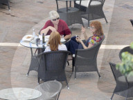 EXKLUSIV - Susan Sarandon macht Ferien in Taormina