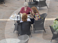 EXKLUSIV - Susan Sarandon macht Ferien in Taormina