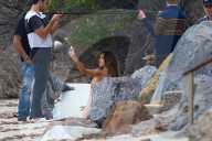 EXKLUSIV - Höschenblitzer: Alessandra Ambrosio macht auf Marilyn Monroe am Beach von Malibu