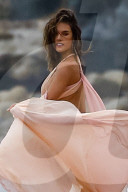 EXKLUSIV - Höschenblitzer: Alessandra Ambrosio macht auf Marilyn Monroe am Beach von Malibu