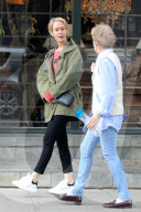 EXKLUSIV - Sarah Paulson und Holland Taylor in West Hollywood unterwegs