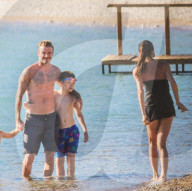 EXKLUSIV - Die Beckhams machen Ferien in Griechenland