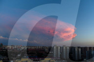 FEATURE - Sonnenuntergang über Peking