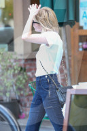 EXKLUSIV - Emma Roberts beim Lunch in LA