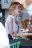 EXKLUSIV - Emma Roberts beim Lunch in LA