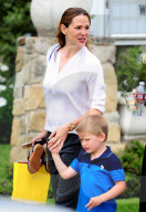 PEOPLE - Jennifer Garner ohne Make-Up mit ihren Kindern unterwegs