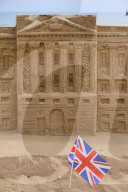 FEATURE - Sand Paläste am Bournemouth Beach