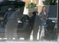 EXKLUSIV - John Legend und Chrissy Teigen mit Baby Luna in Beverly Hills unterwegs