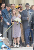 PEOPLE - Amanda Seyfried und Ed Helms bei Dreharbeiten zu 'The Clapper'