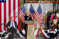 NEWS - USA: Hillary Clinton fordert Zusammenhalt gegen den Terror