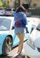 EXKLUSIV - Kylie Jenner mit Scott Disick in Calabasas unterwegs