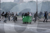 NEWS - Auschreitungen bei Protesten gegen Arbeitsmarktreform in Paris