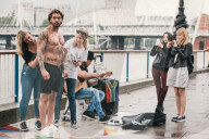 PEOPLE - Mario Falcon lässt sich tätowieren