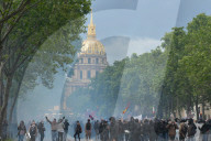 NEWS - Paris: Demonstartionen und Ausschreitungen gegen die Arbeitsreform