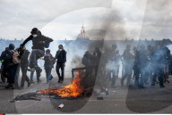 NEWS - Paris: Demonstartionen und Ausschreitungen gegen die Arbeitsreform