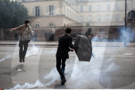 NEWS - Paris: Demonstartionen und Ausschreitungen gegen die Arbeitsreform